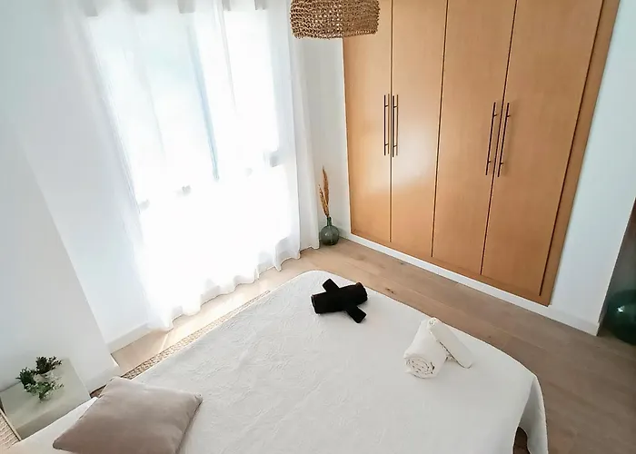 Prendisole Con Piscina Y Terraza Денія